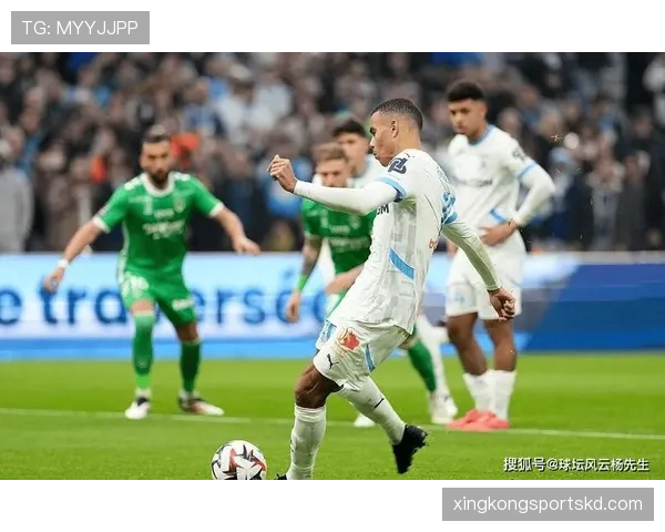 多特关键比赛表现不佳，争四形势愈发严峻