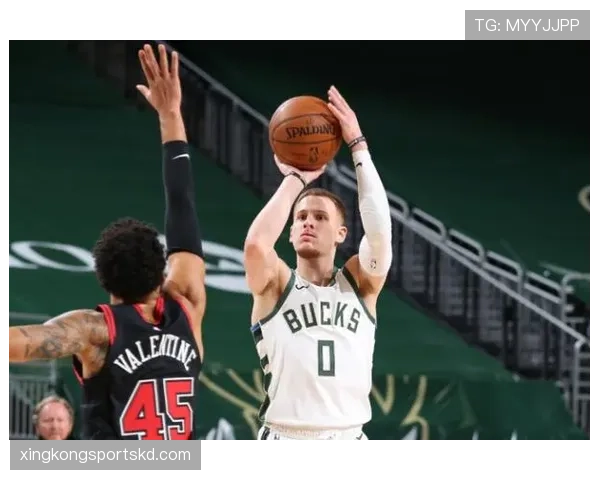 波蒂斯挡拆拉开空间提升中锋得分效率显著