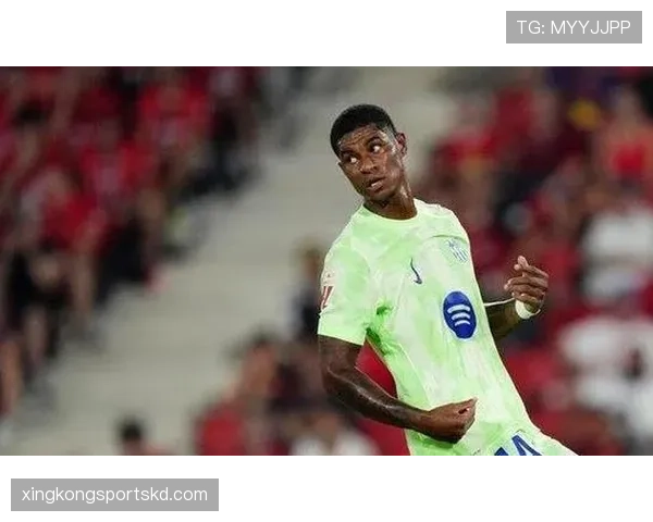 从曼联青训到一线队奇迹首秀：拉什福德的横空出世