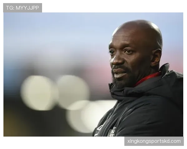 乌加特能否扛住皇马中场的对抗压力？